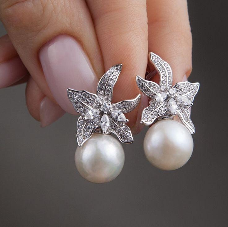 Valerie Stud Earrings