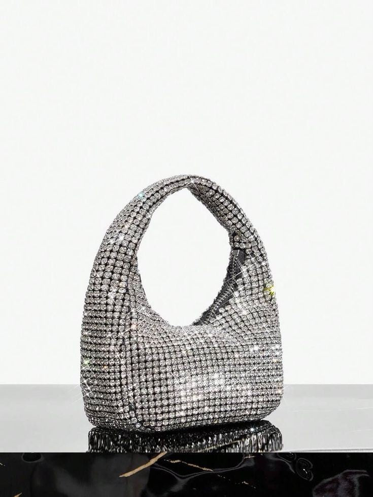 Diamas